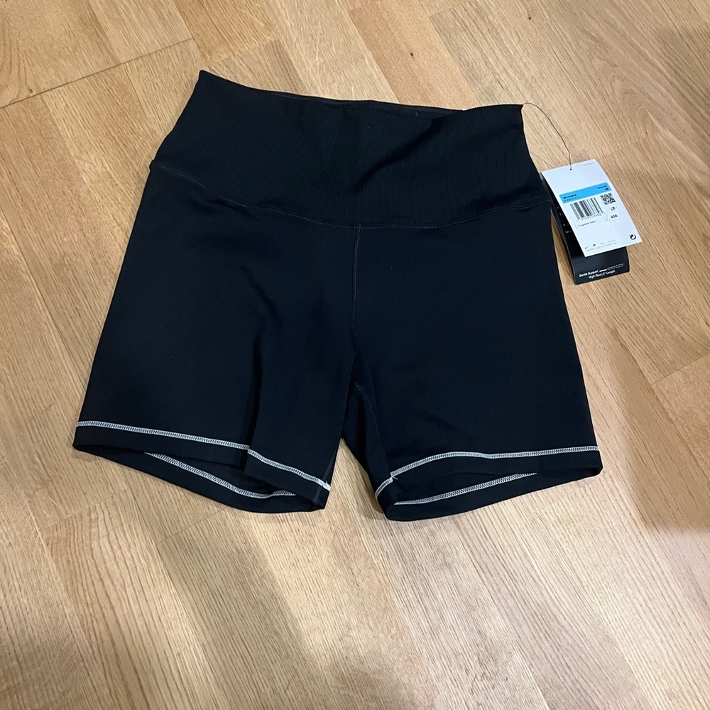 Women's Nike Training Biker Shorts - Black w/ White Stitching Detail